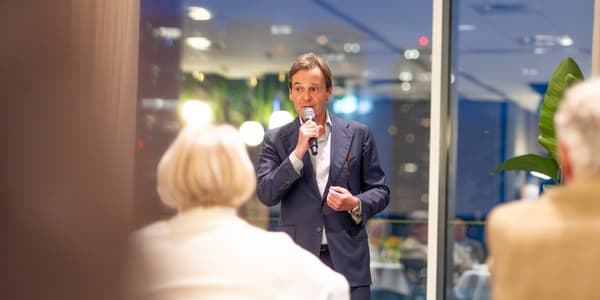 Article Header Image