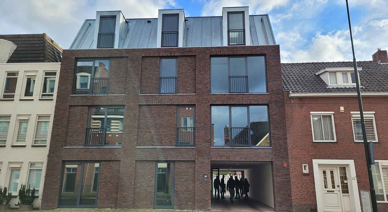 Article Header Image